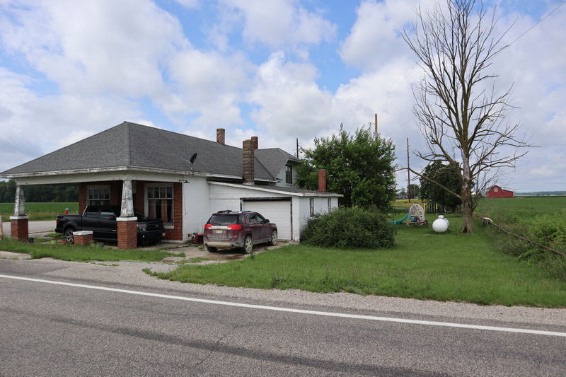 Newark Gas Station and General Store - June 2021 Photo